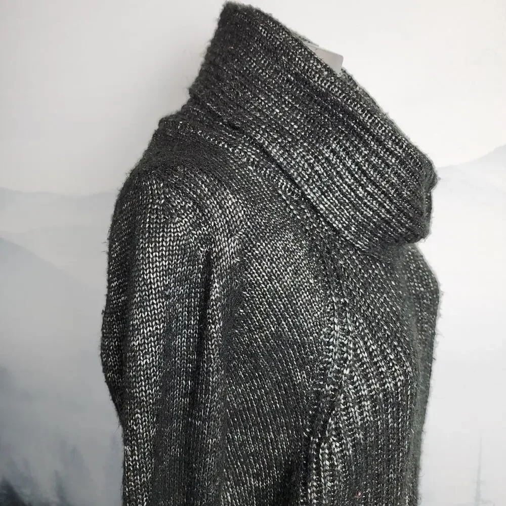 Worthington this sweater
